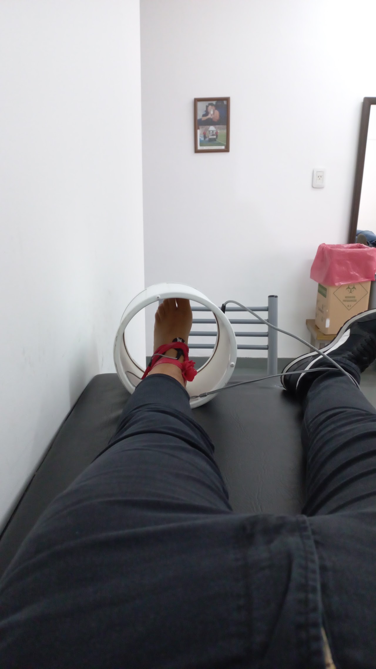 Estación de fisioterapia y aparatología especializada